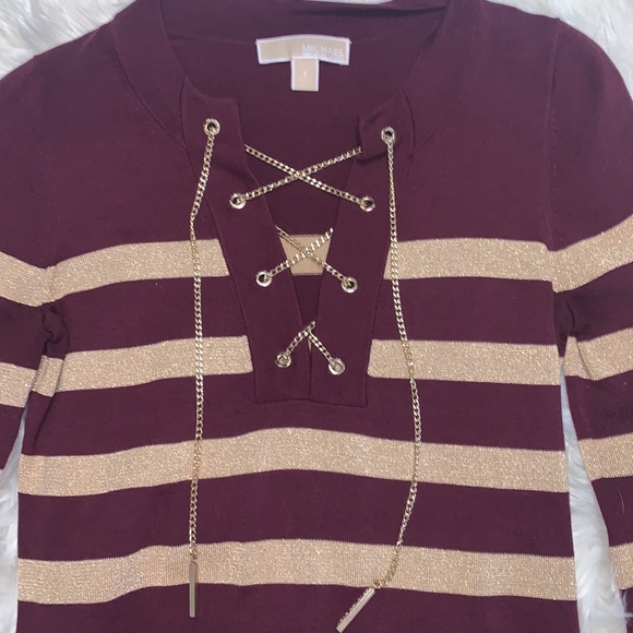 Beautiful MICHAEL KORS CHAIN SWEATER - Picture 2 of 5